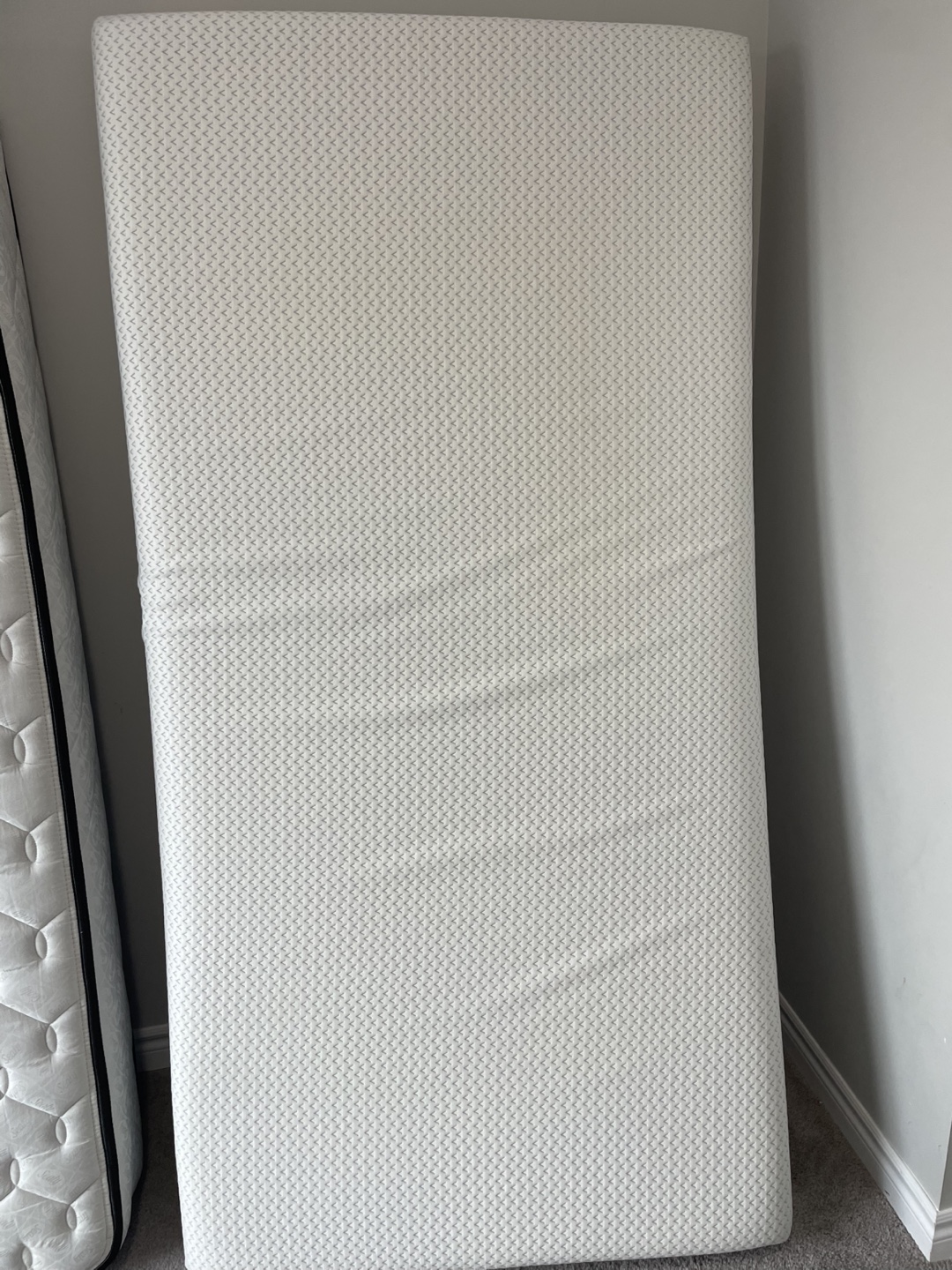 (Urgent)Single form matress