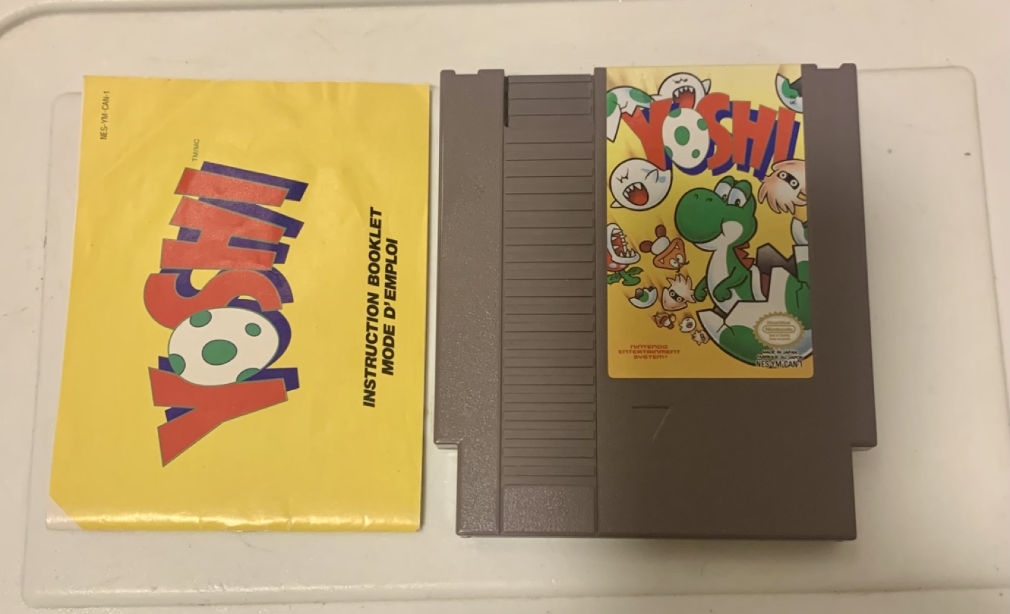 Yoshi Nintendo NES Game Manual Included