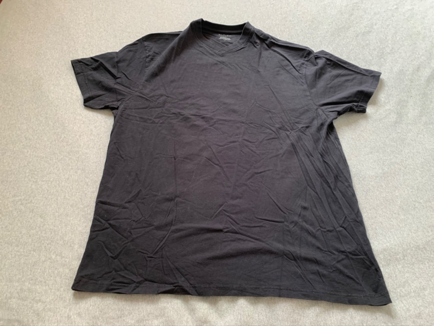 Men's Britches V-Neck T-Shirt - Size XL Tall