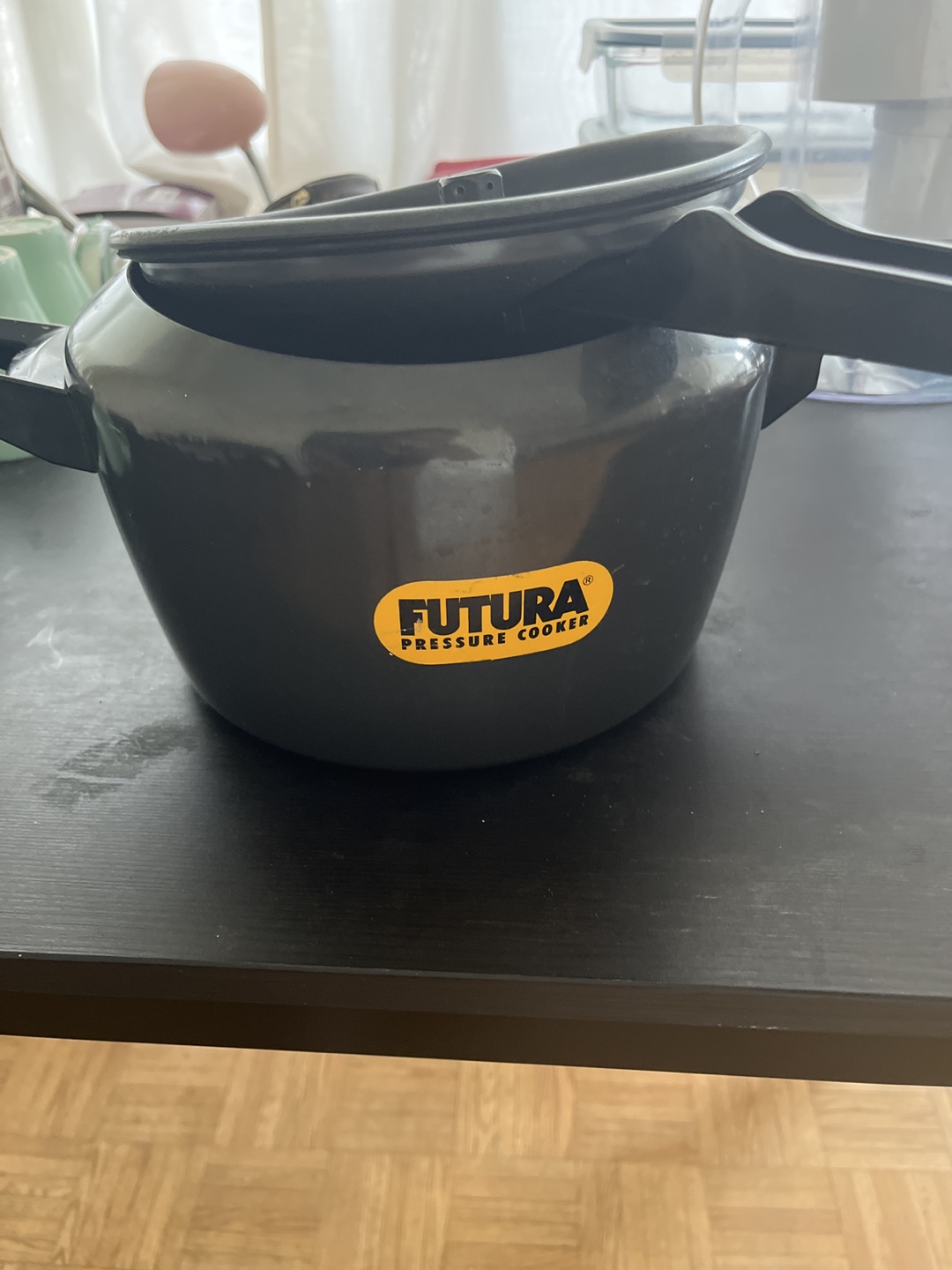 Futura Pressure Cooker