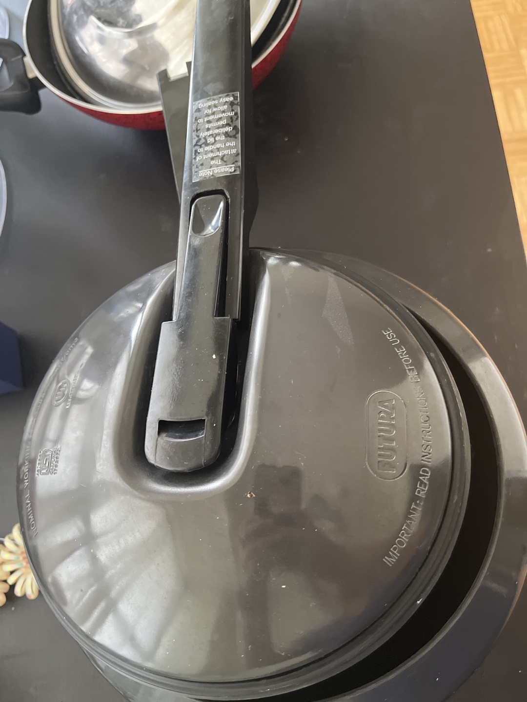 Futura Pressure Cooker - photo 2