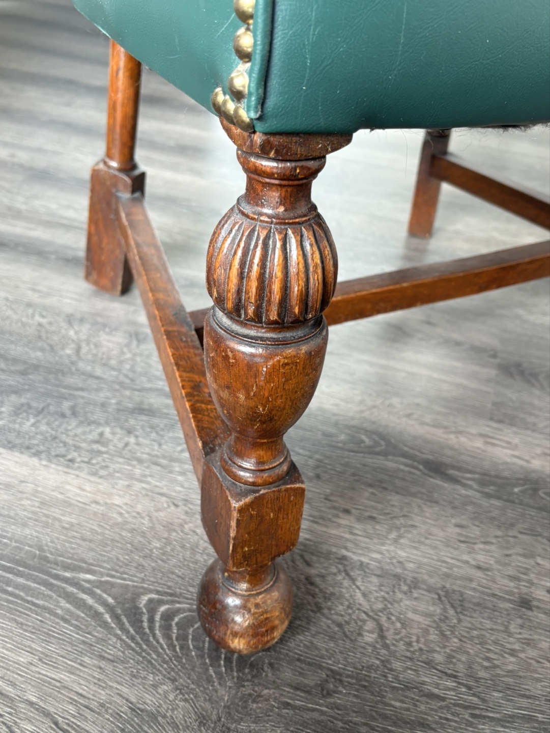 Antique Emerald Leather Armchair - photo 2