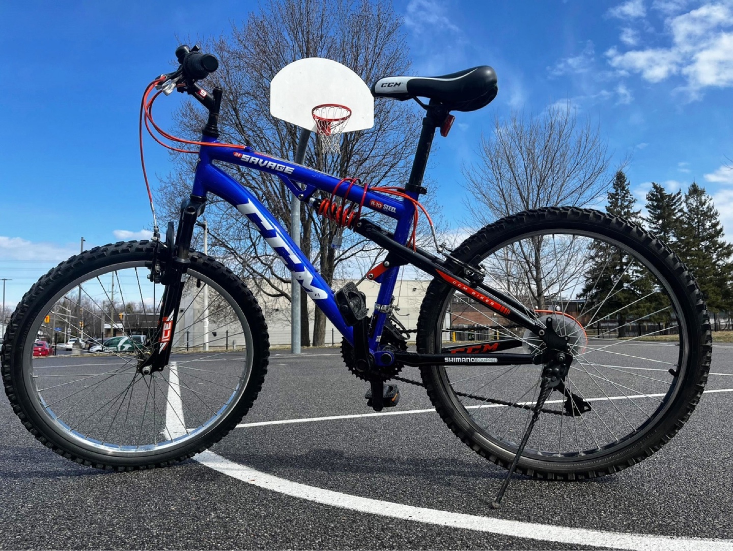 CCM Savage Mountain Bike for just $149 – in like new condition! - photo 3