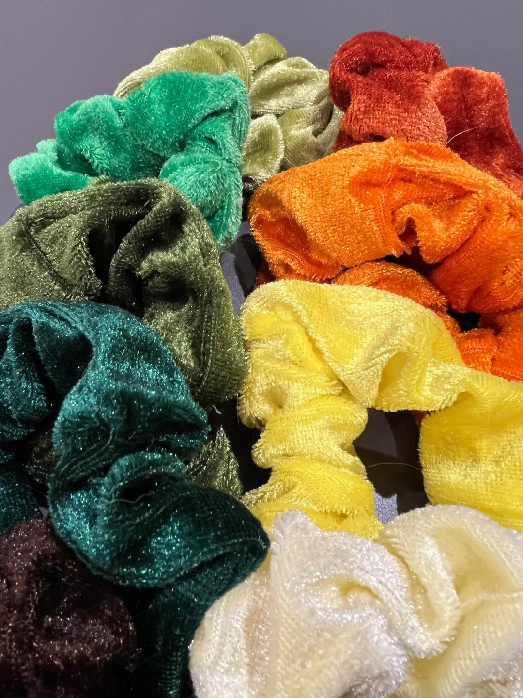 New group  of Velvet Scrunchies - Multicoloured image indicator(2)