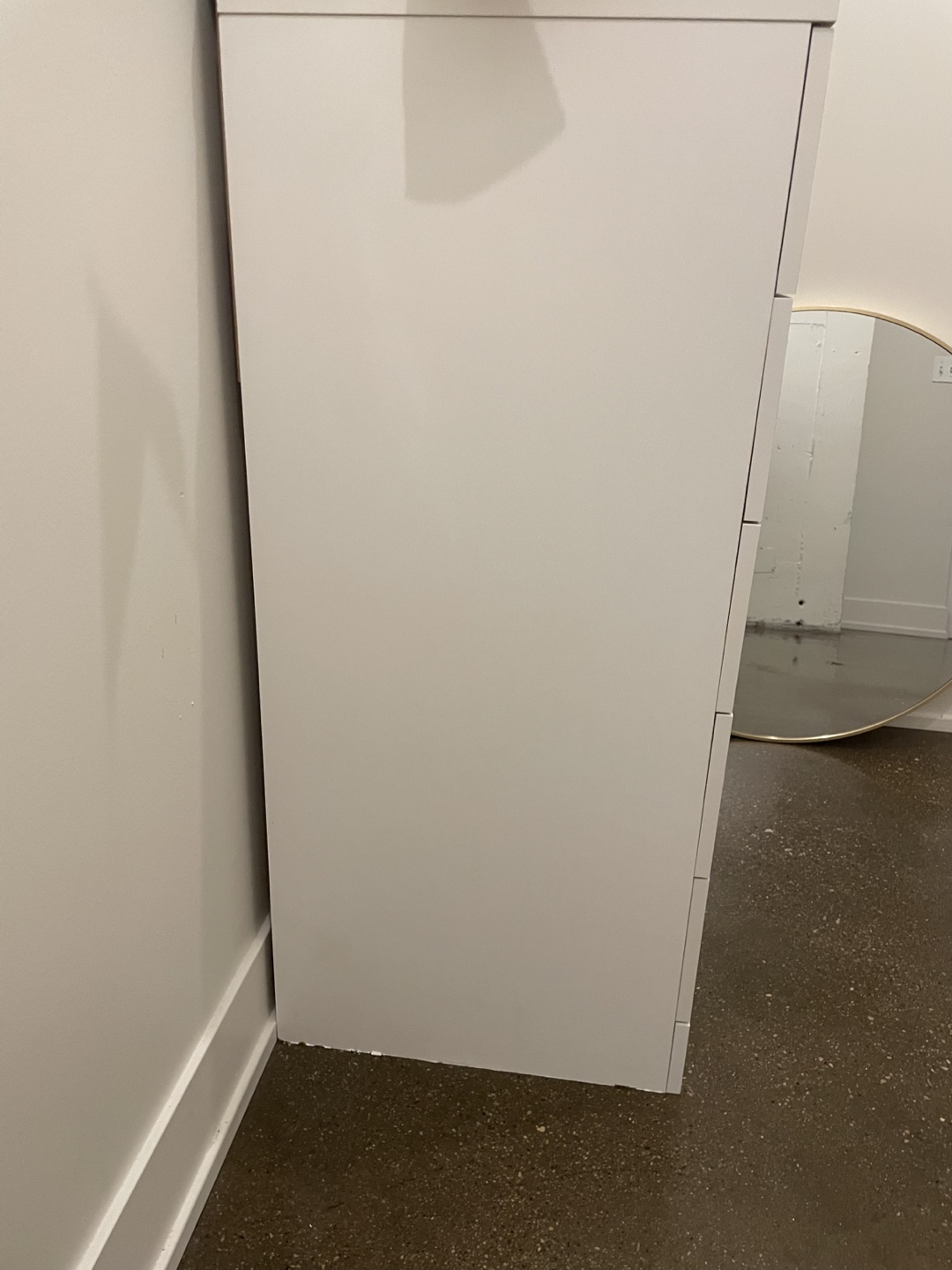 White 5-Drawer Chest of Drawers