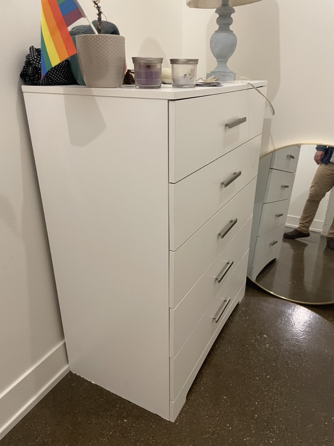 White 5-Drawer Chest of Drawers - photo 2