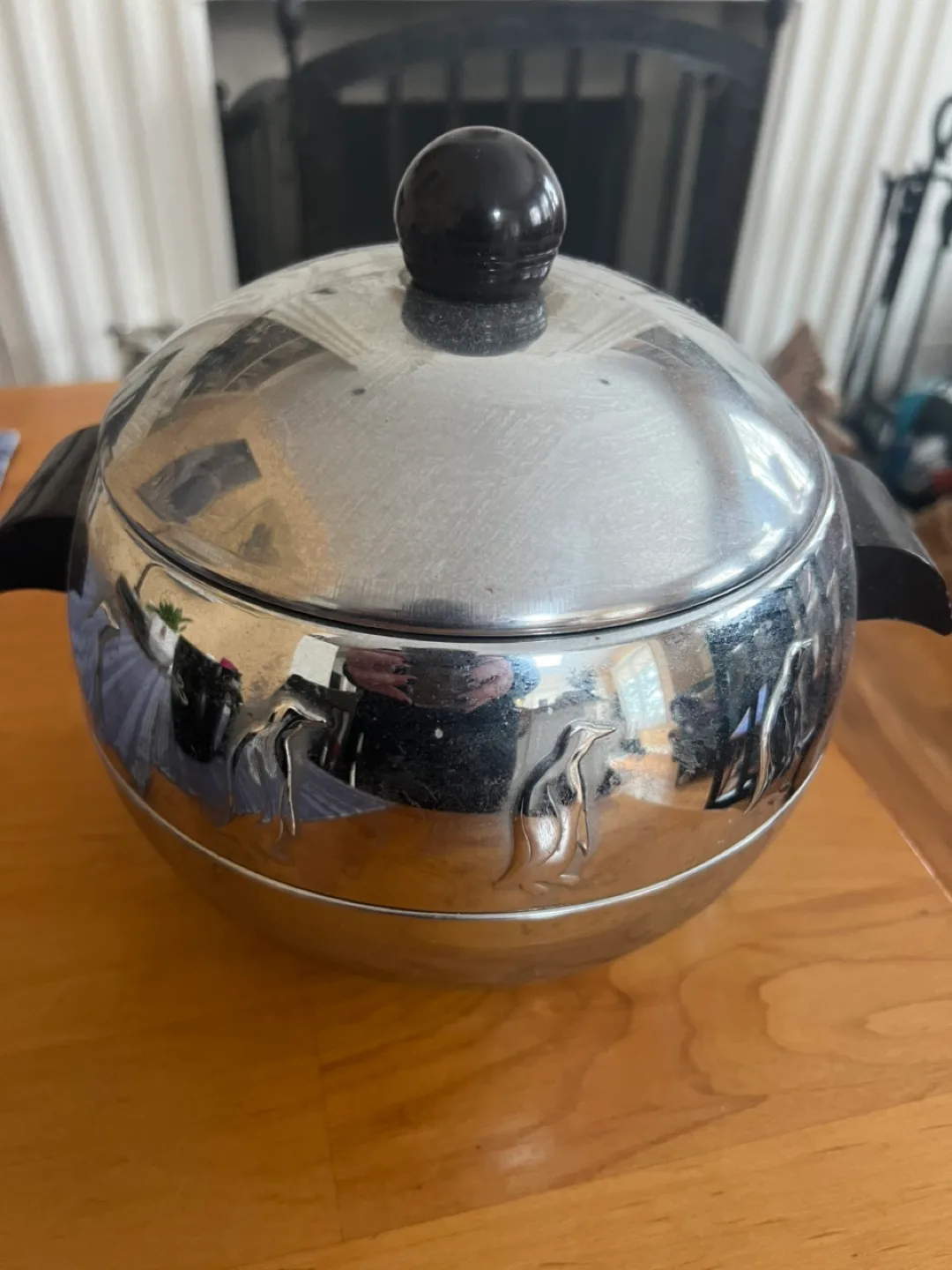 Vintage West Bend Penguin Hot & Cold Server image indicator(7)