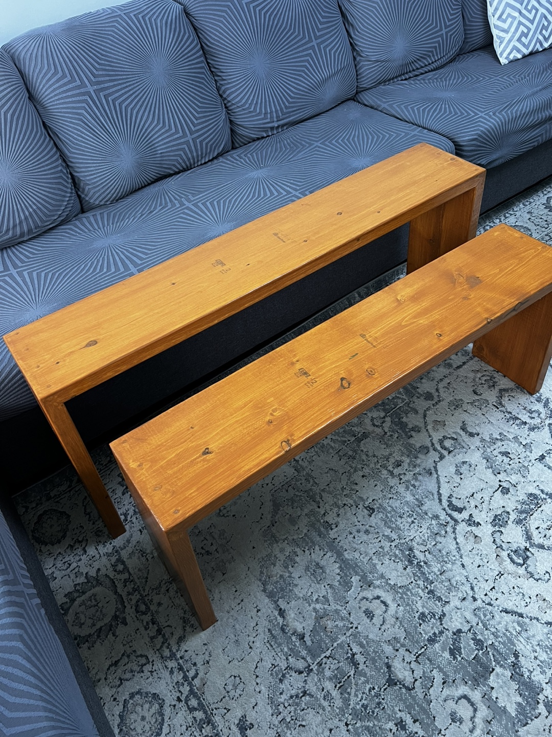 Pair of Wooden Nesting Tables - photo 5