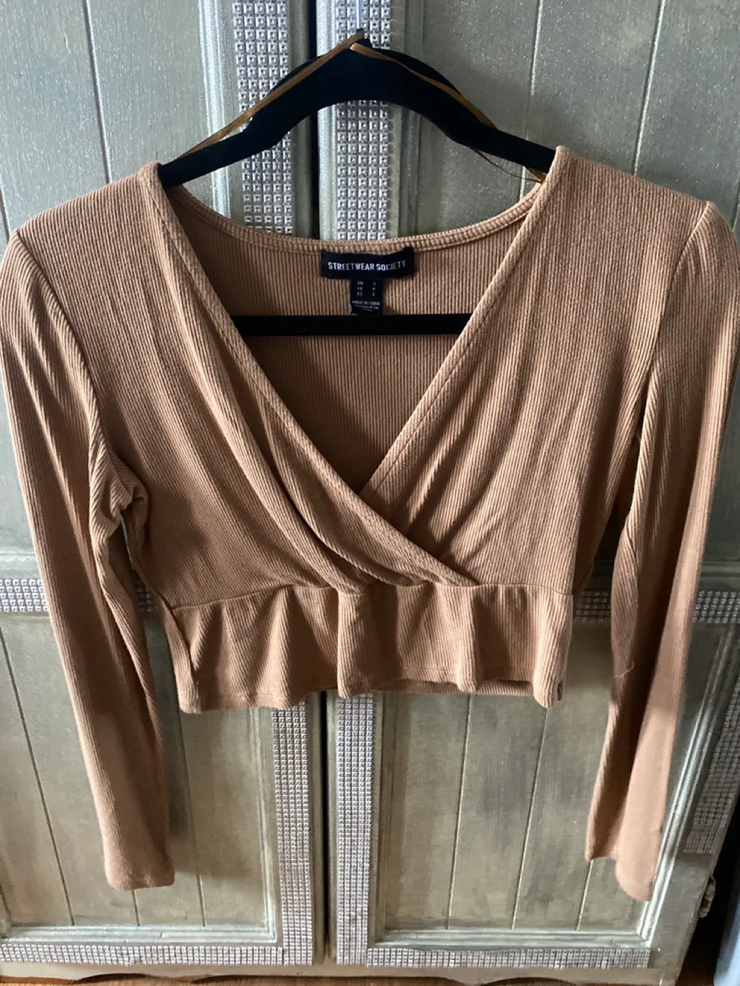 Long Sleeve Tops - Grey, Beige, Brown image indicator(3)