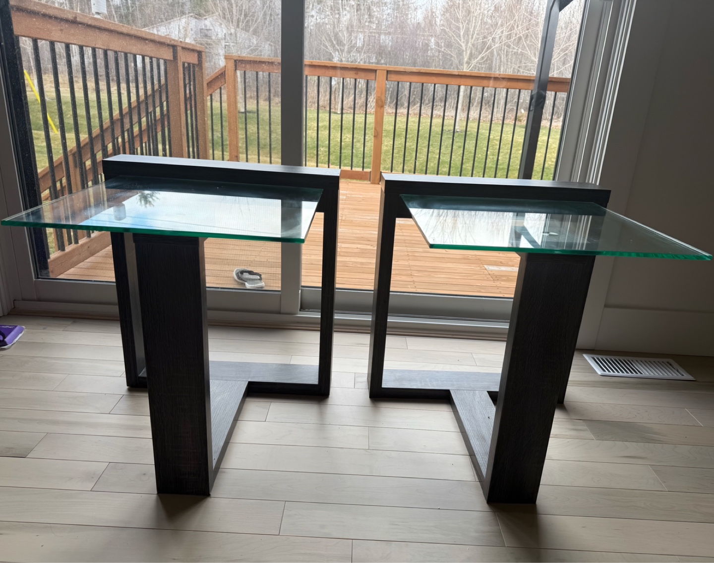 Pair of Modern Glass Top End Tables - photo 2