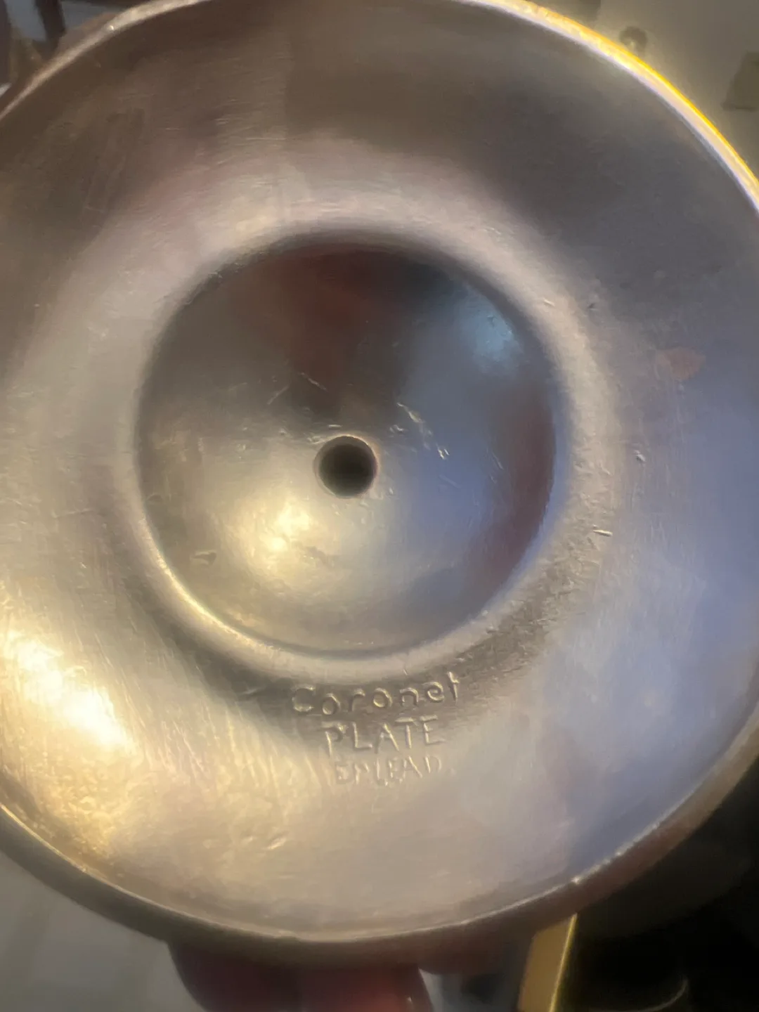 Vintage Coronet Plate Silver Candle Holders image indicator(3)