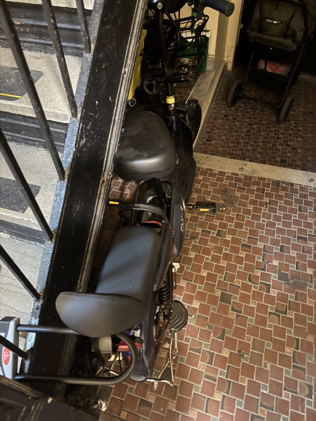 FLY-2 Electric Scooter - photo 4