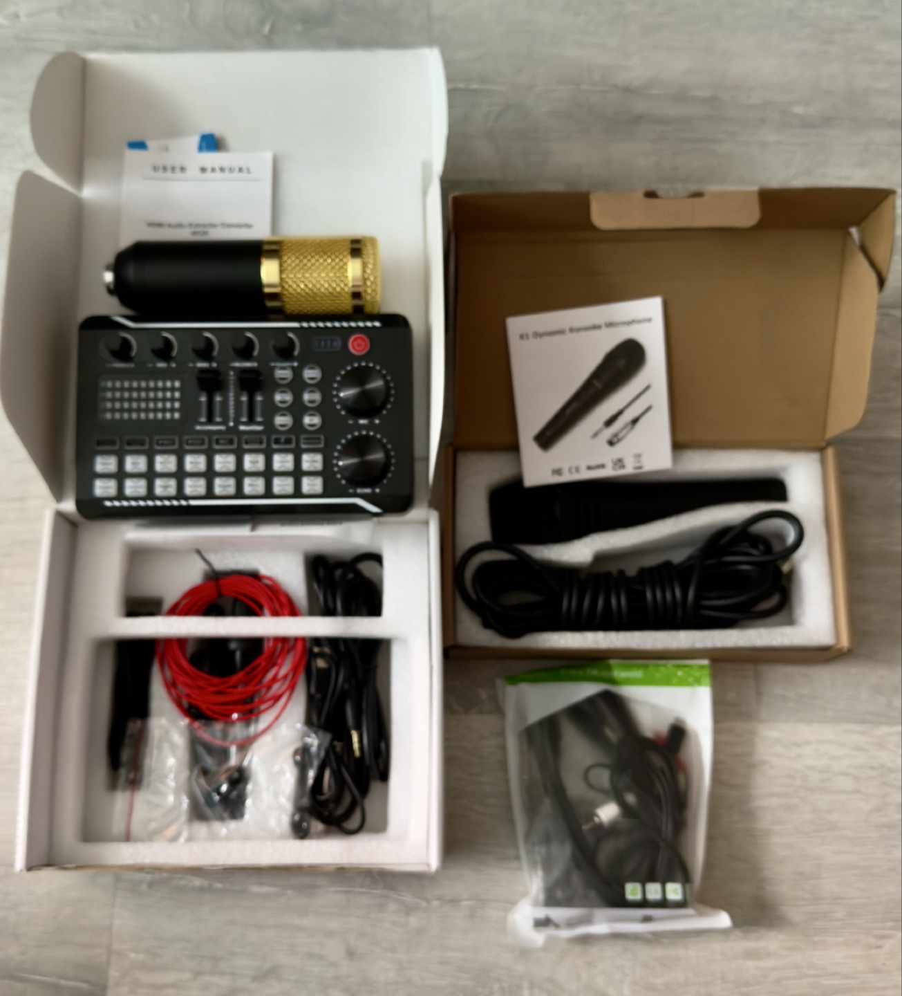 TONOR K1 Karaoke Microphone & Live Sound Card Set