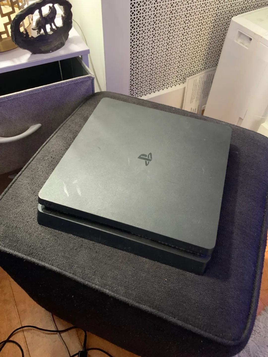 PS4 Slim playstation Console 1 TB memory thumbnail