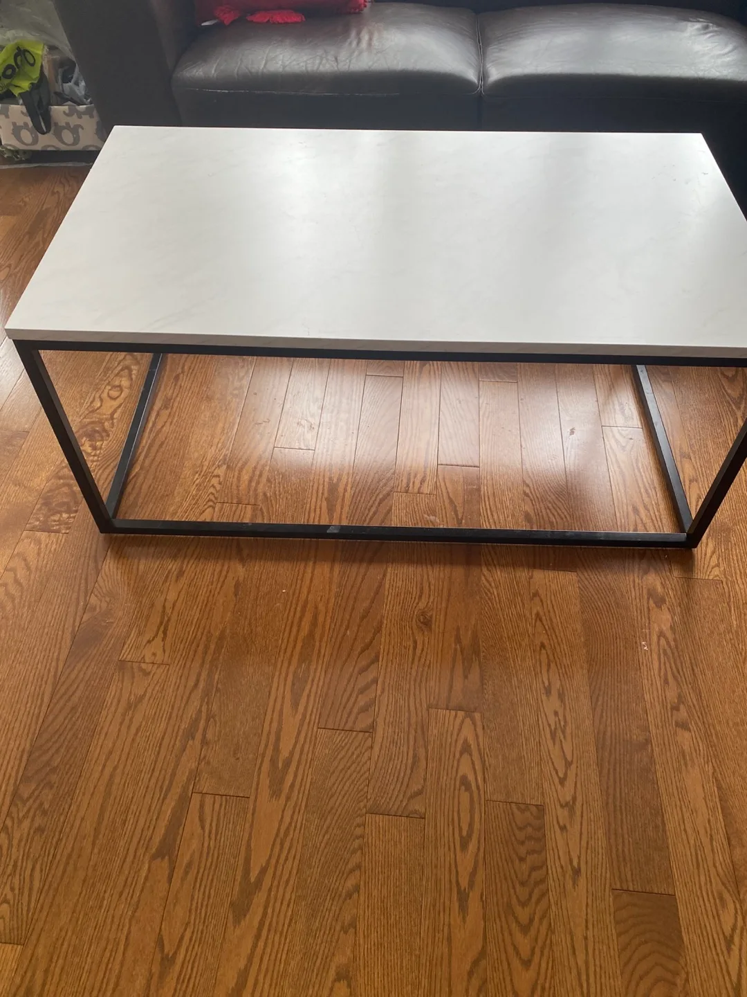 White Marble like Coffee Table with Black Metal Frame thumbnail