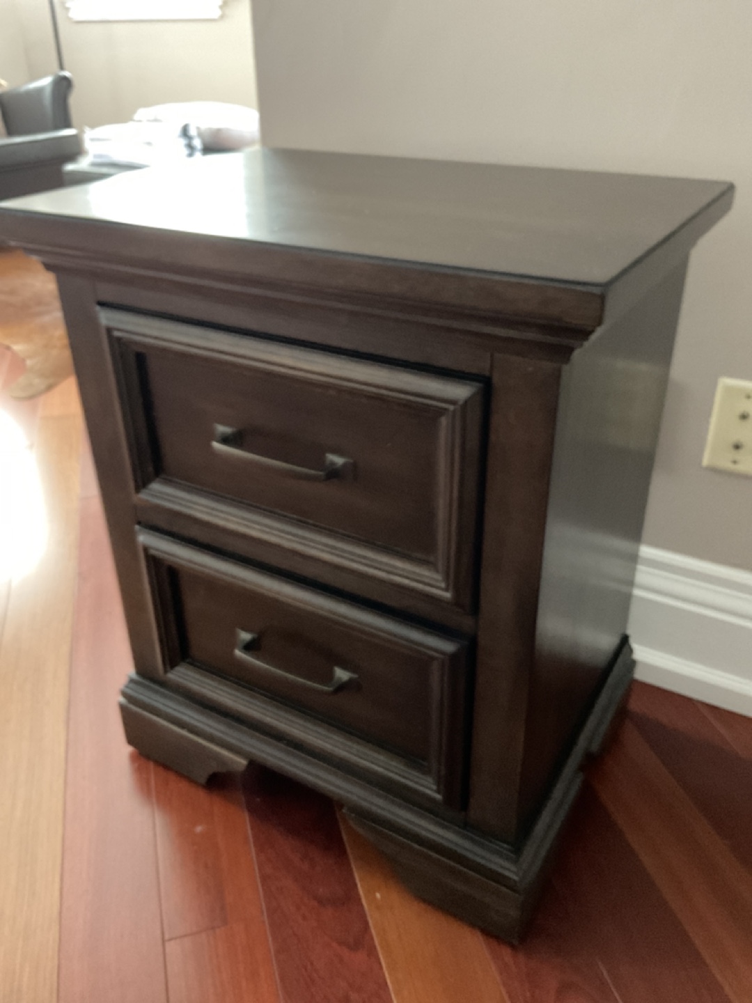 Set of 2 Nightstands - photo 2