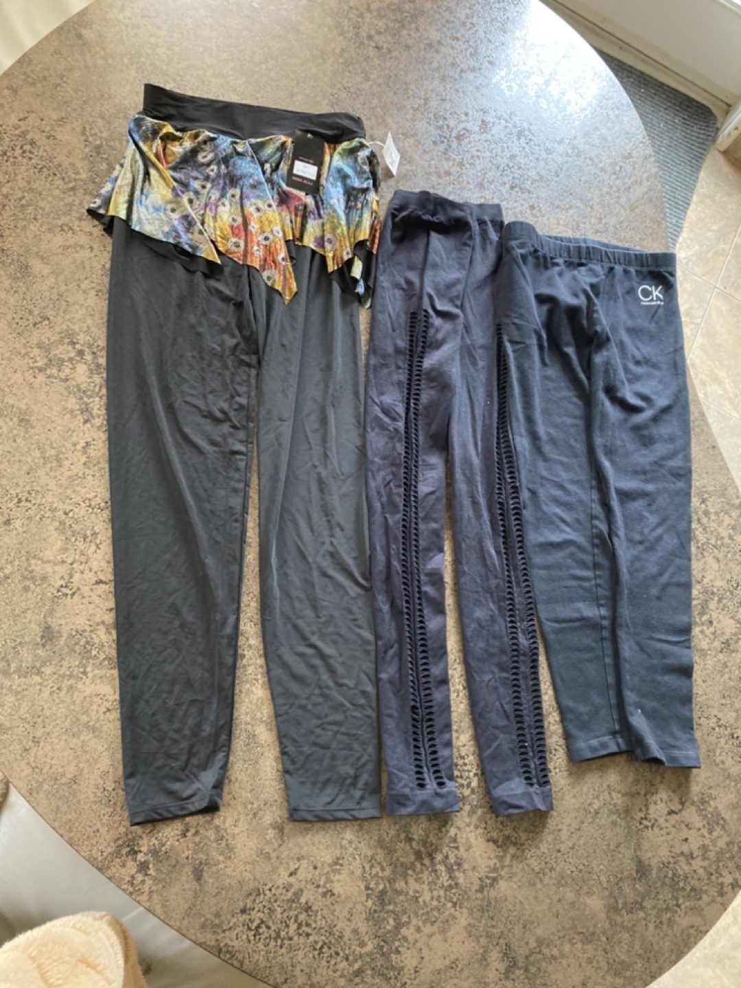 Girls leggings