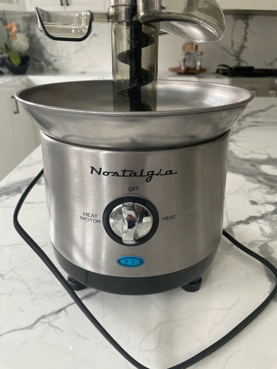 Nostalgia Chocolate Fountain image indicator(2)