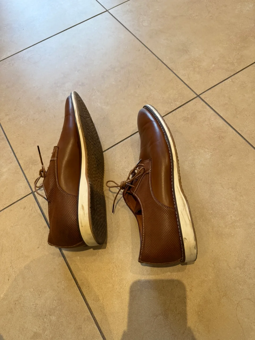 Size 13 brown men’s dress shoes image indicator(4)