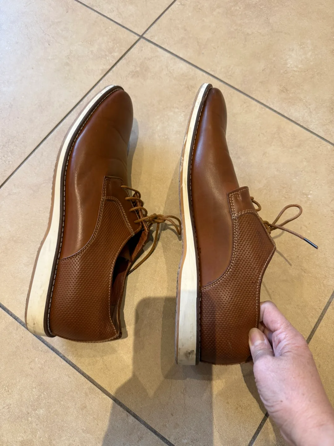 Size 13 brown men’s dress shoes image indicator(5)