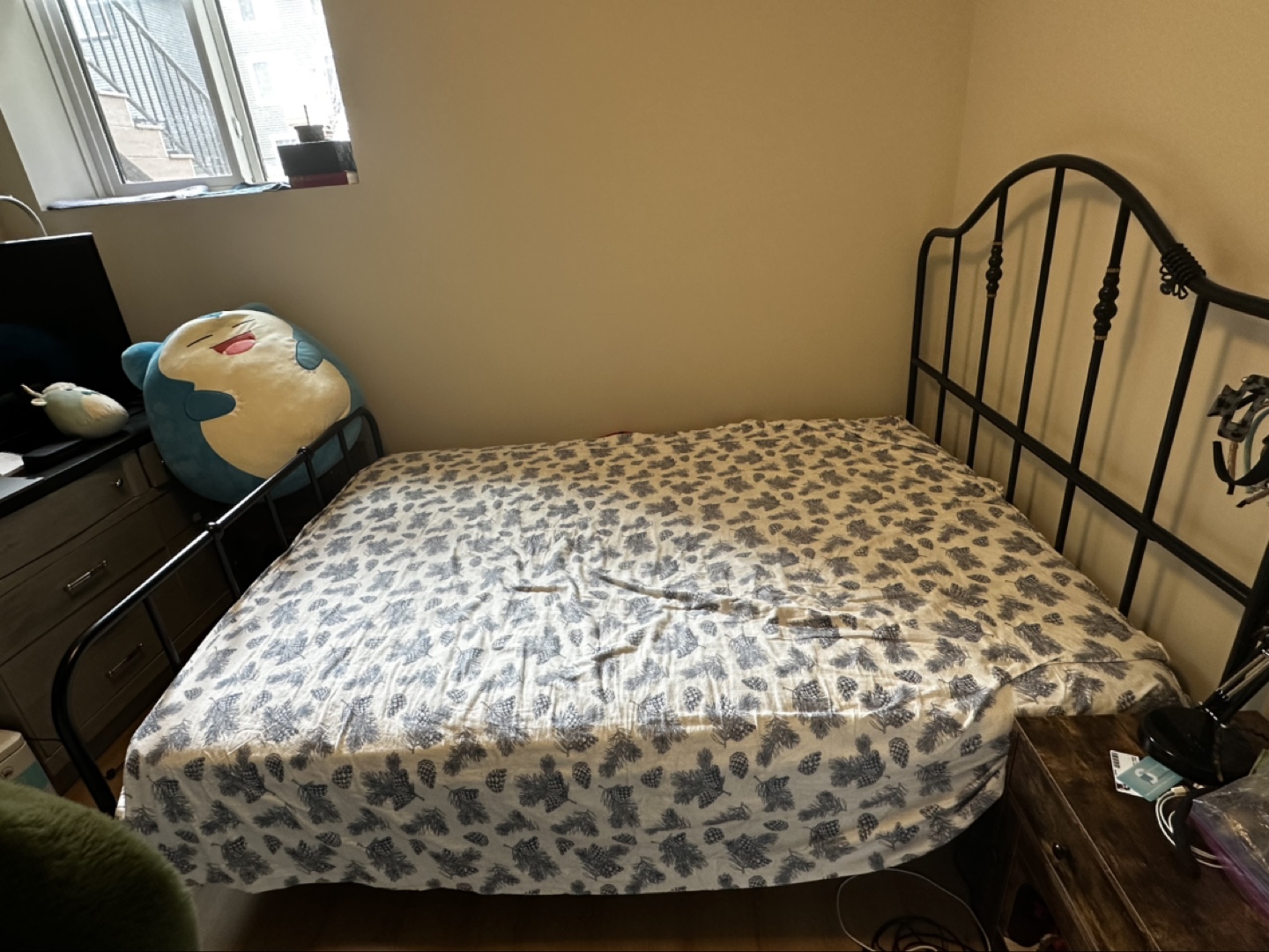 Ikea Sagstua Queen Bed Frame - photo 4