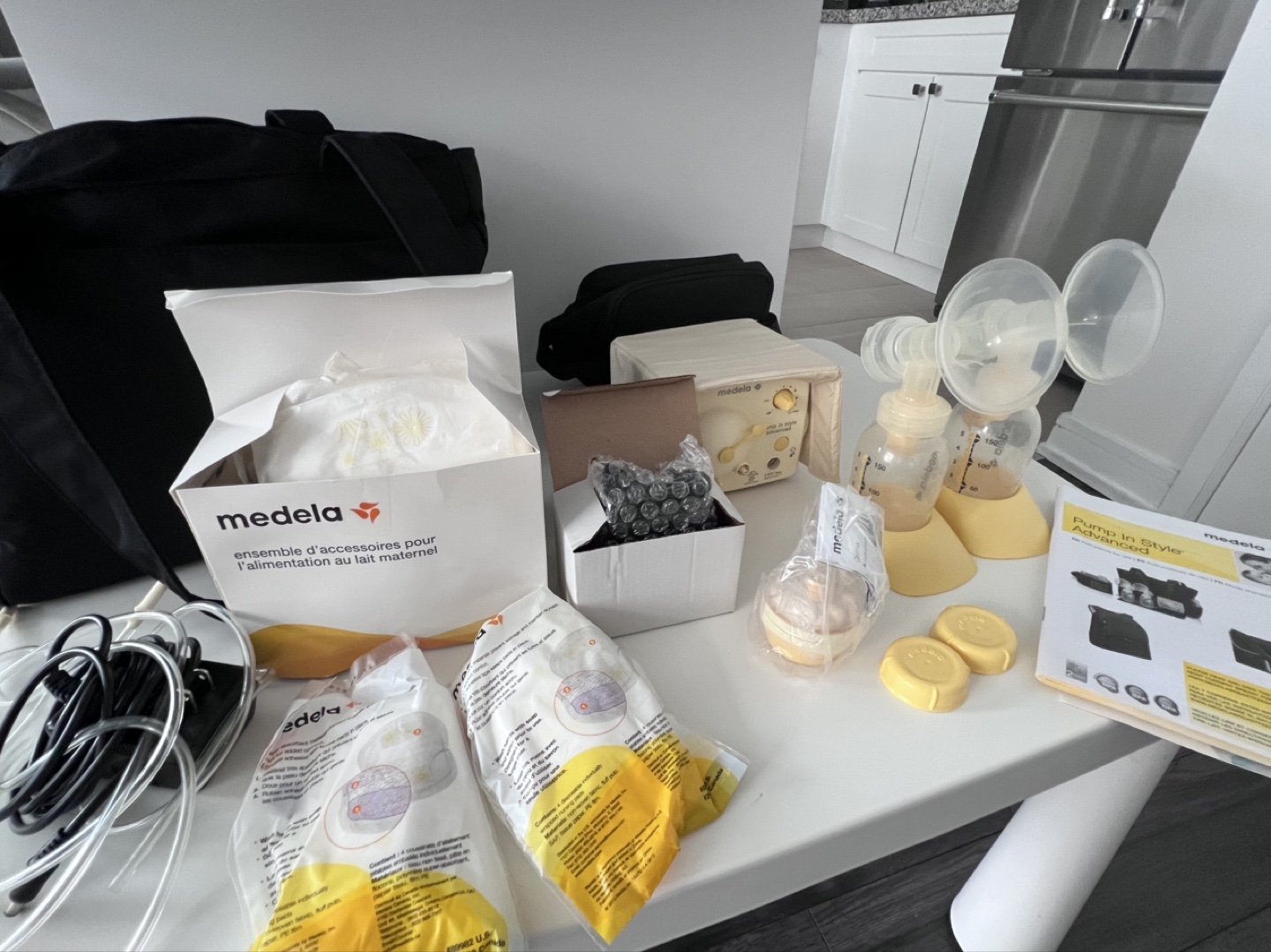 Medela Pump in Style Double Breastpump with Accessories - photo 3