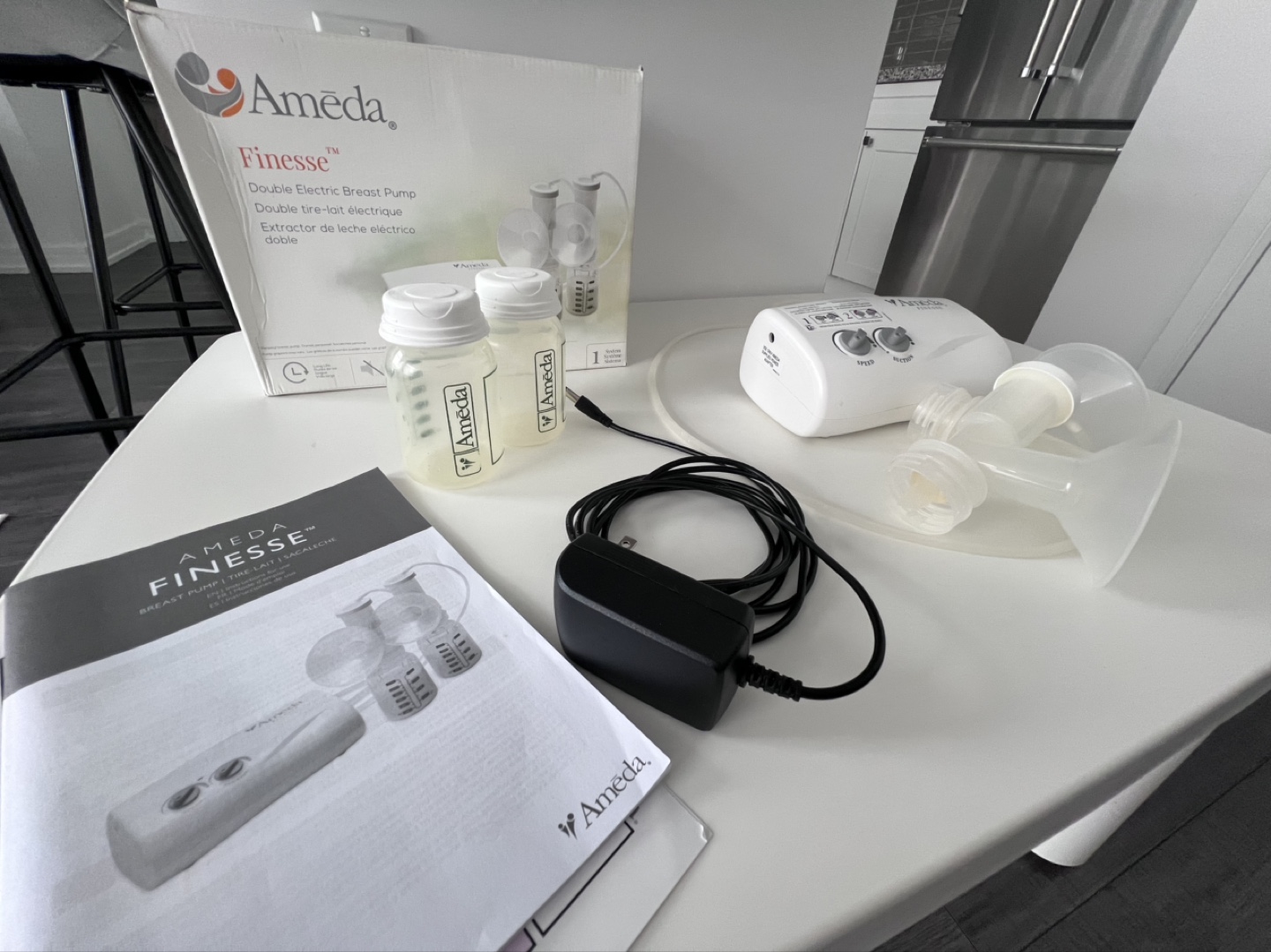 Ameda Finesse Double Electric Breast Pump - photo 2