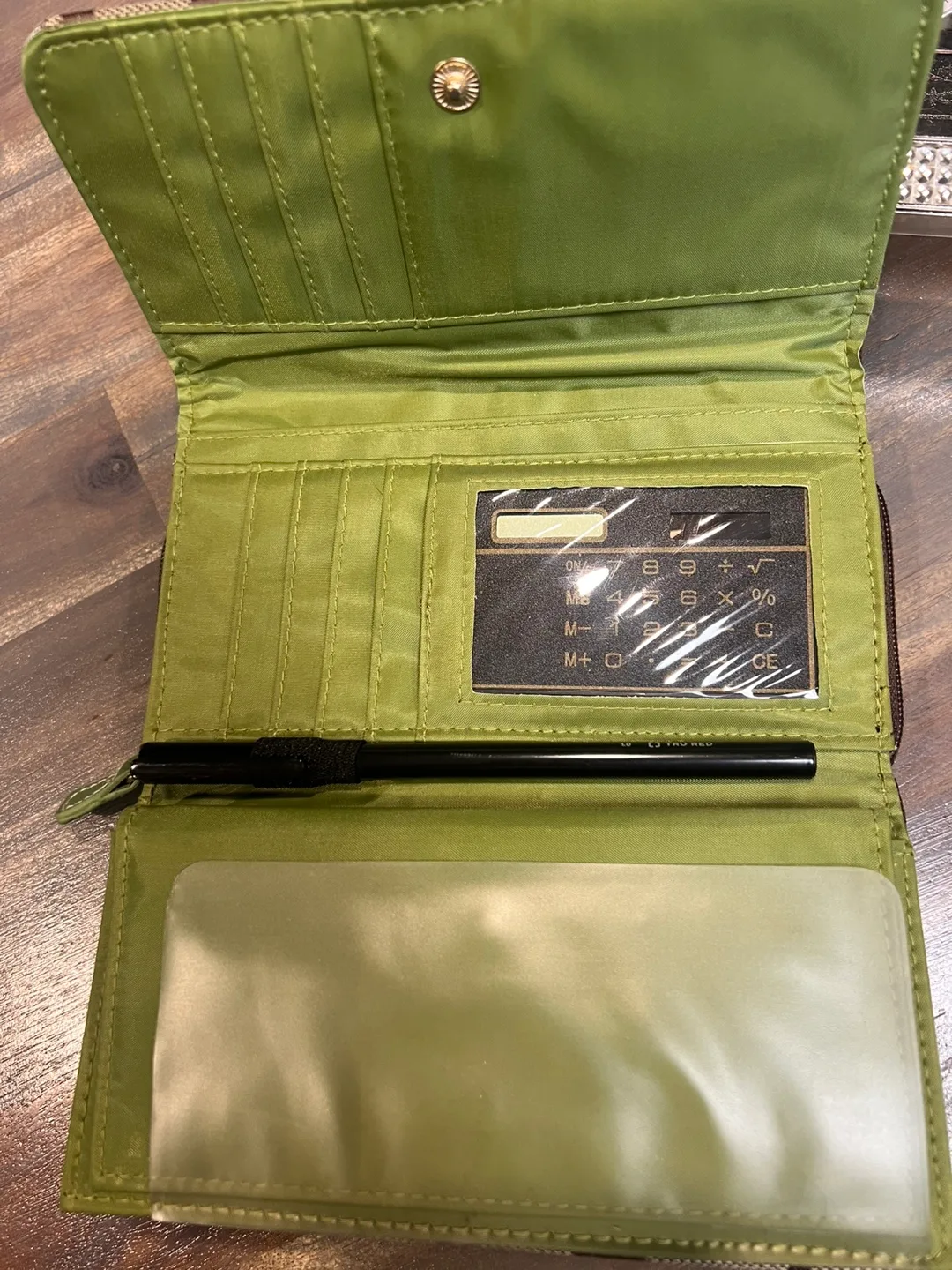 Coach®️  REPLICA Wallet & Clutch image indicator(4)