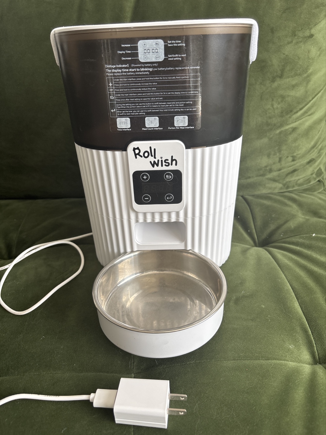 Roll Wish Automatic Pet Feeder