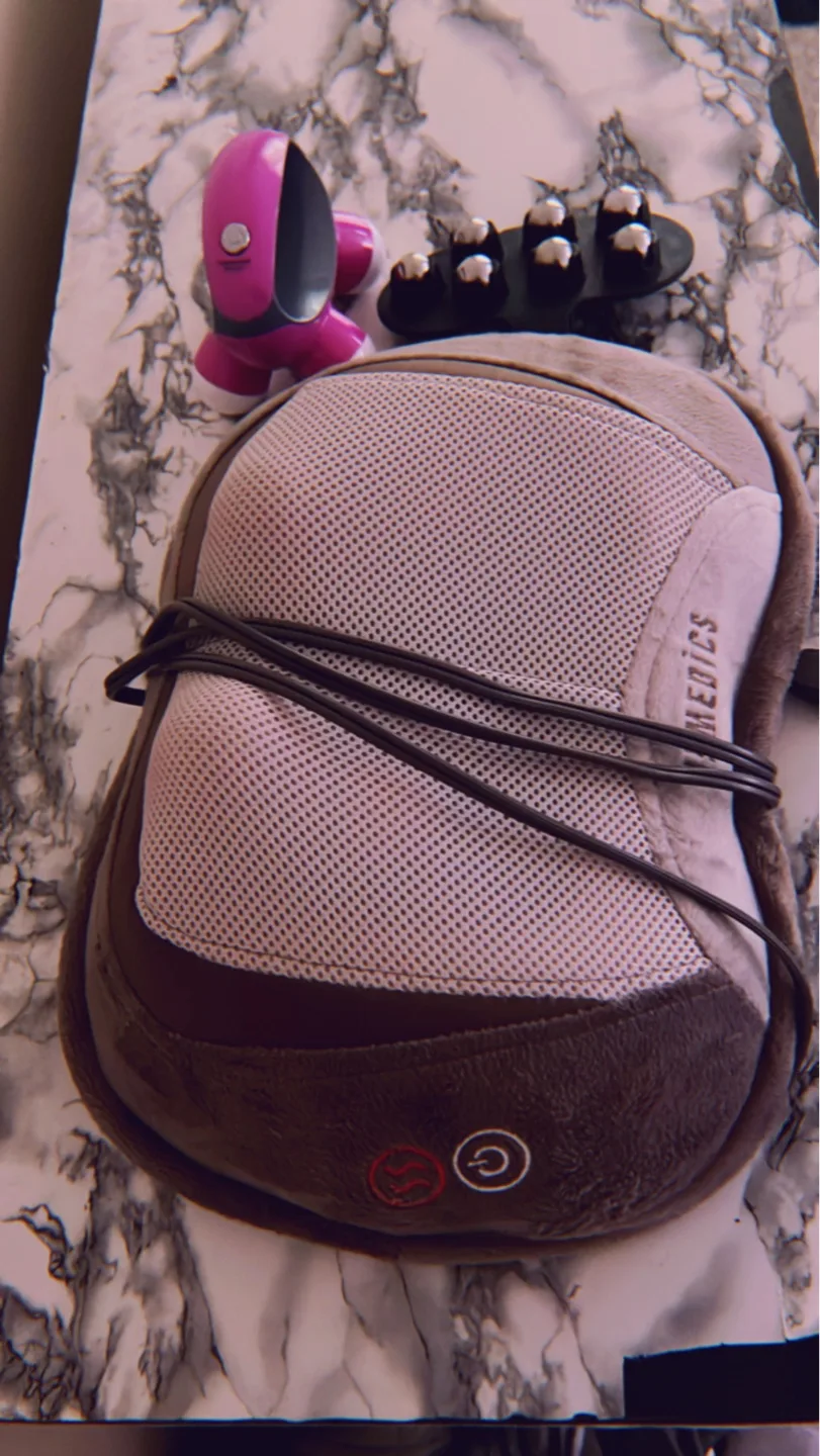 Homedics Neck and Back Massager with Bonus Handheld Massagers image indicator(4)