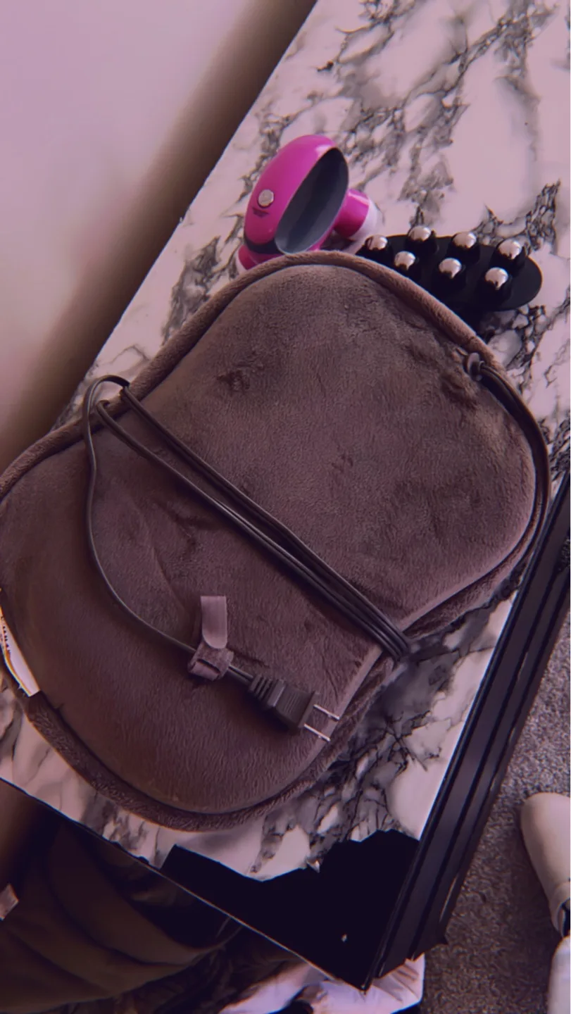 Homedics Neck and Back Massager with Bonus Handheld Massagers image indicator(3)