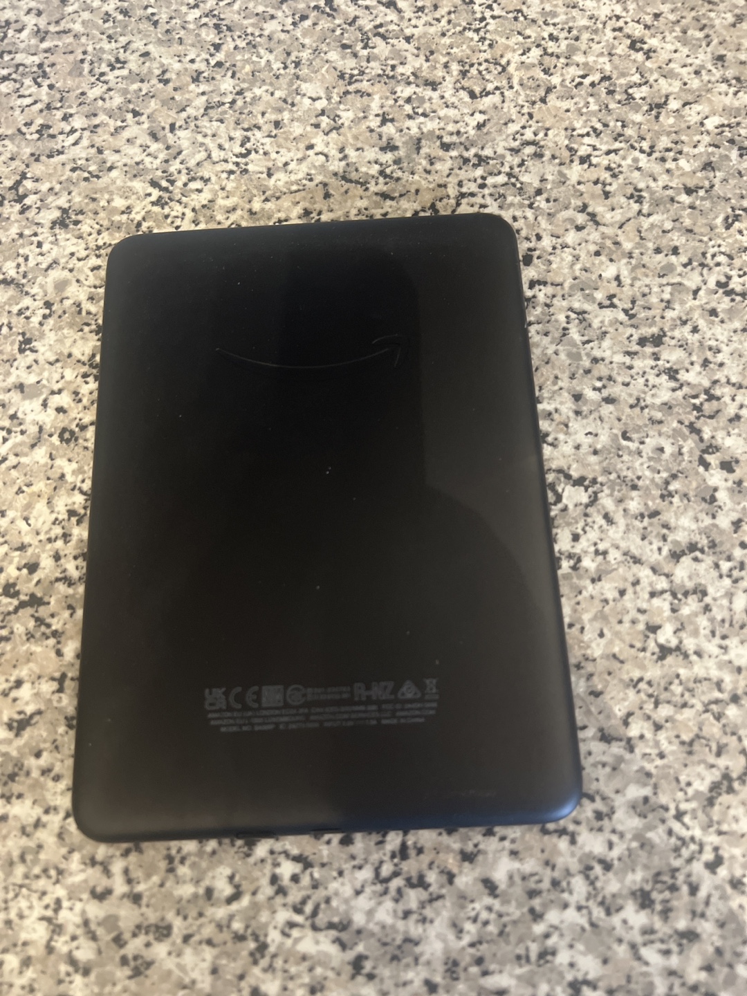 Amazon Kindle Paperwhite E-reader - photo 3