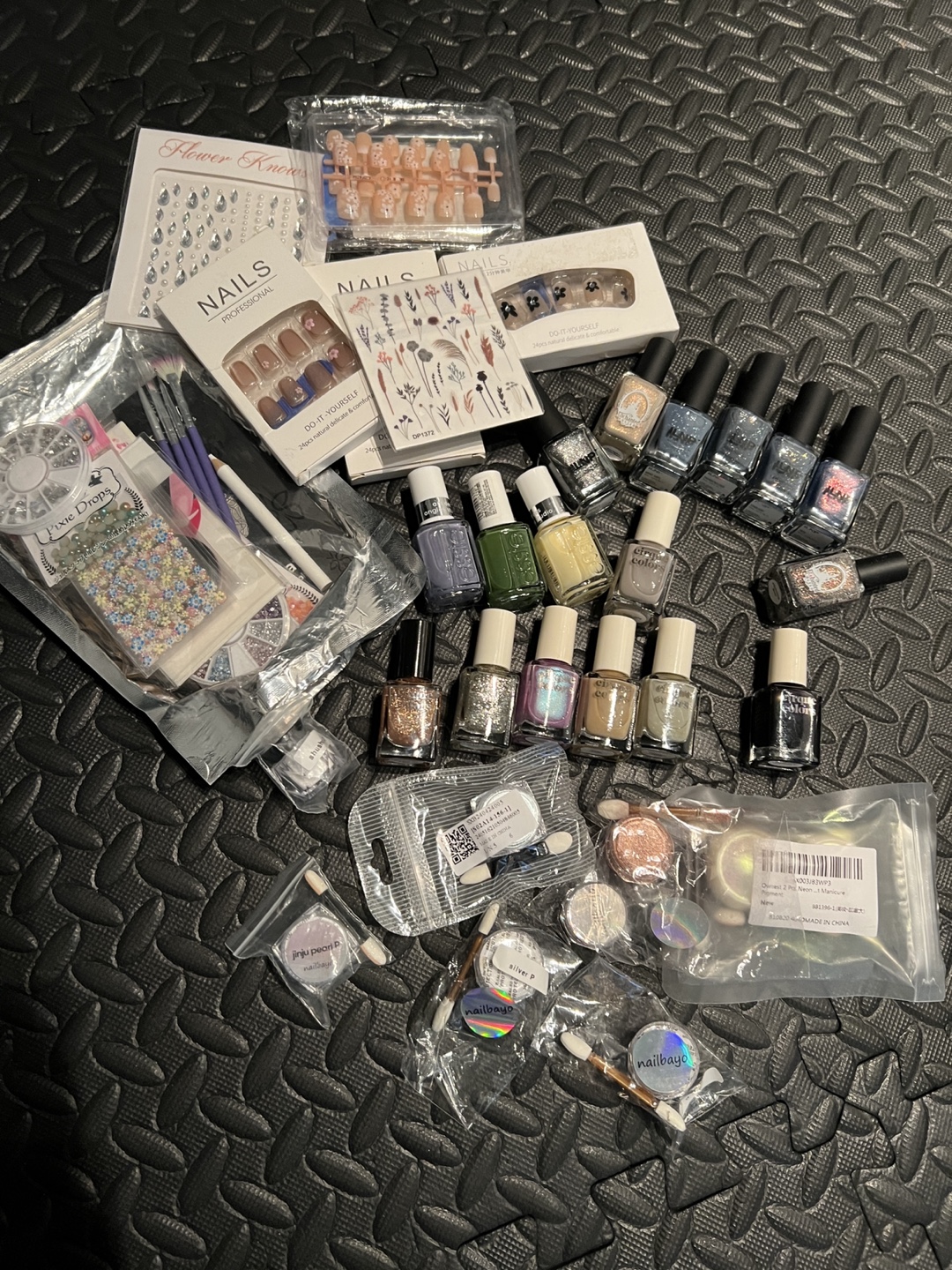 Nail art supplies bundle
