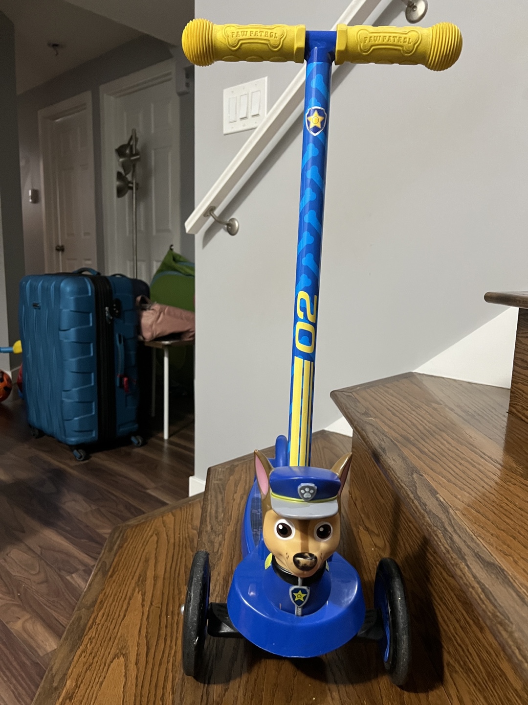 Paw Patrol Chase Scooter - photo 3