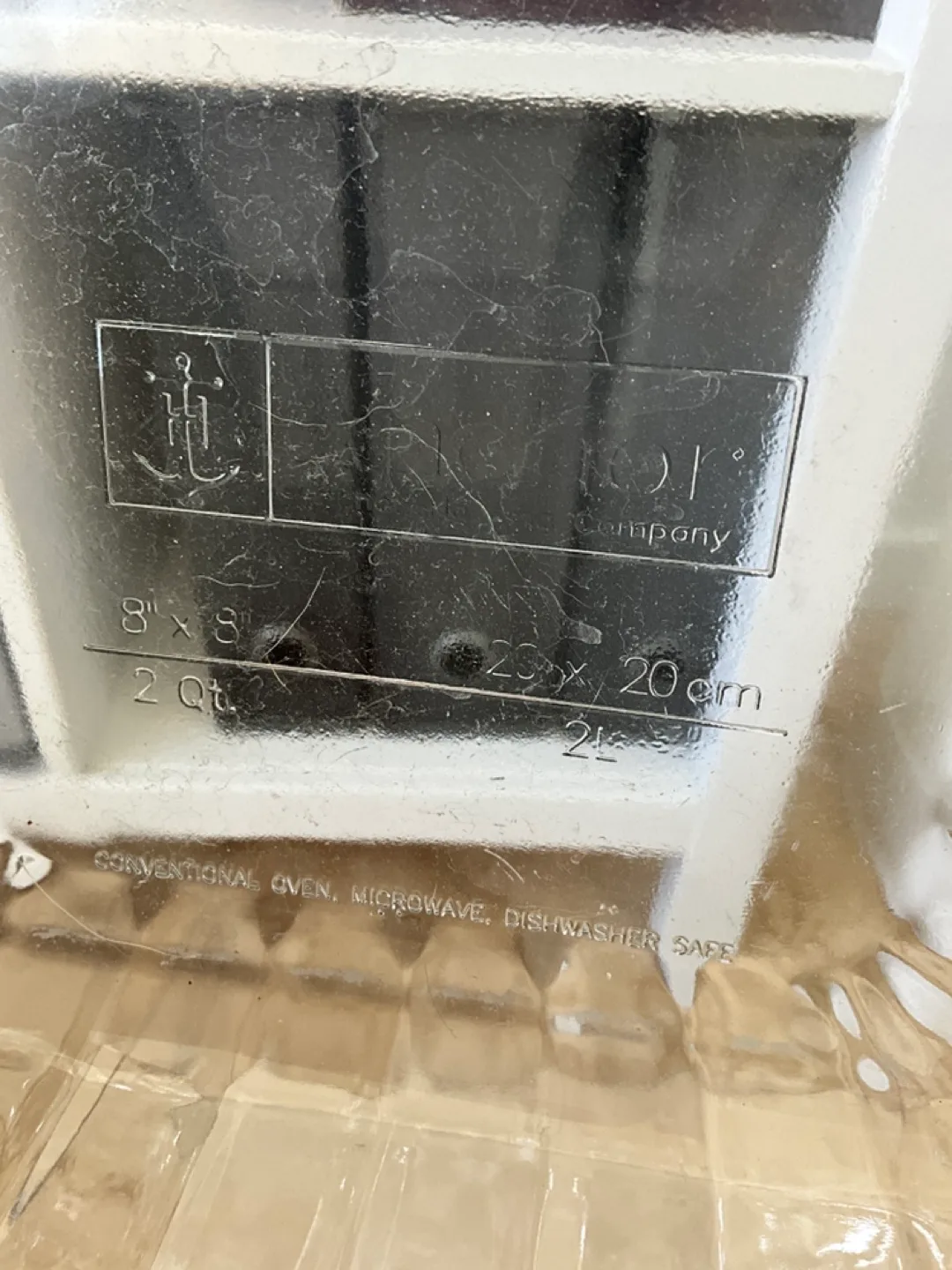 Anchor Hocking 2-quart glass baking dish image indicator(2)