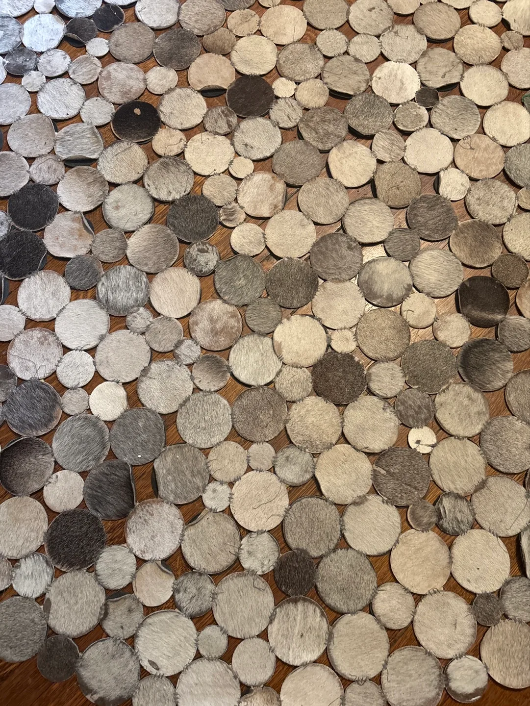 Round Hair-on-Hide Patchwork Rug image indicator(2)