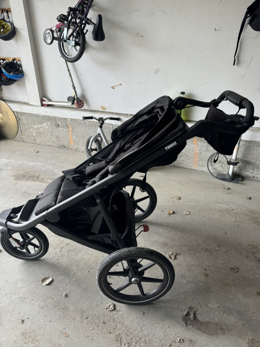 Thule Urban Glide 3 Jogging Stroller- Black - photo 5