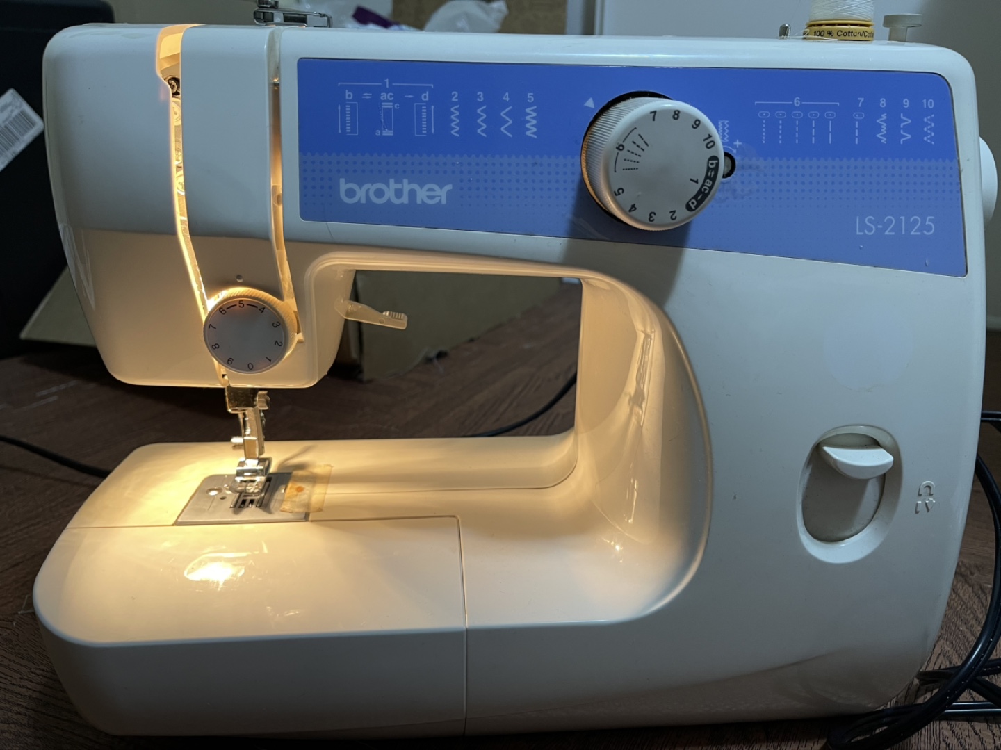 Brother LS-2125 Sewing Machine with Accessories
