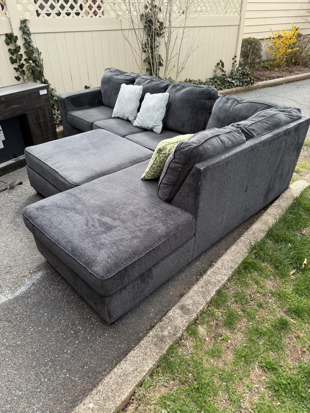 Dark Gray Sectional Sofa with Ottoman - photo 3