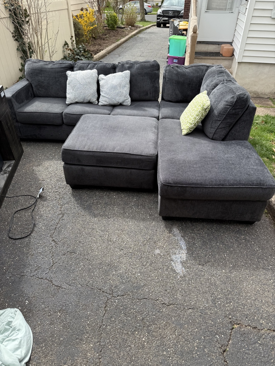 Dark Gray Sectional Sofa with Ottoman