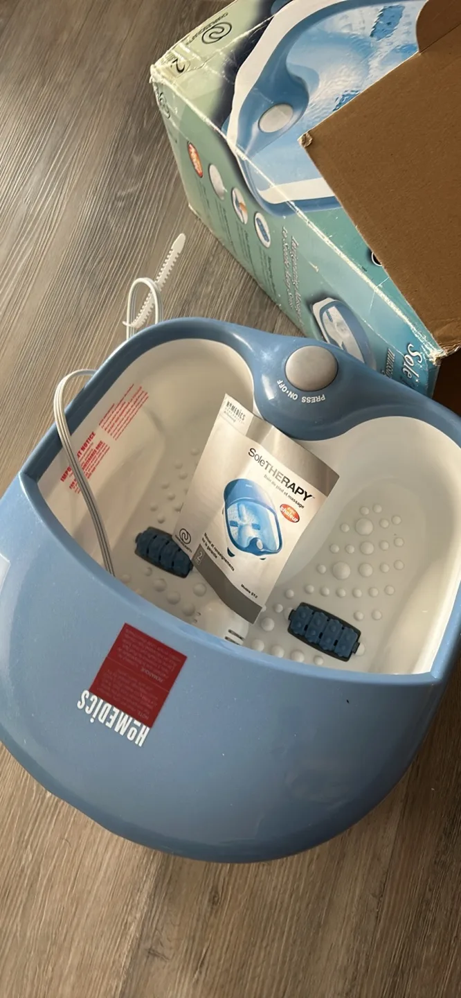 Sole Therapy Massaging Foot Spa with Heat image indicator(3)