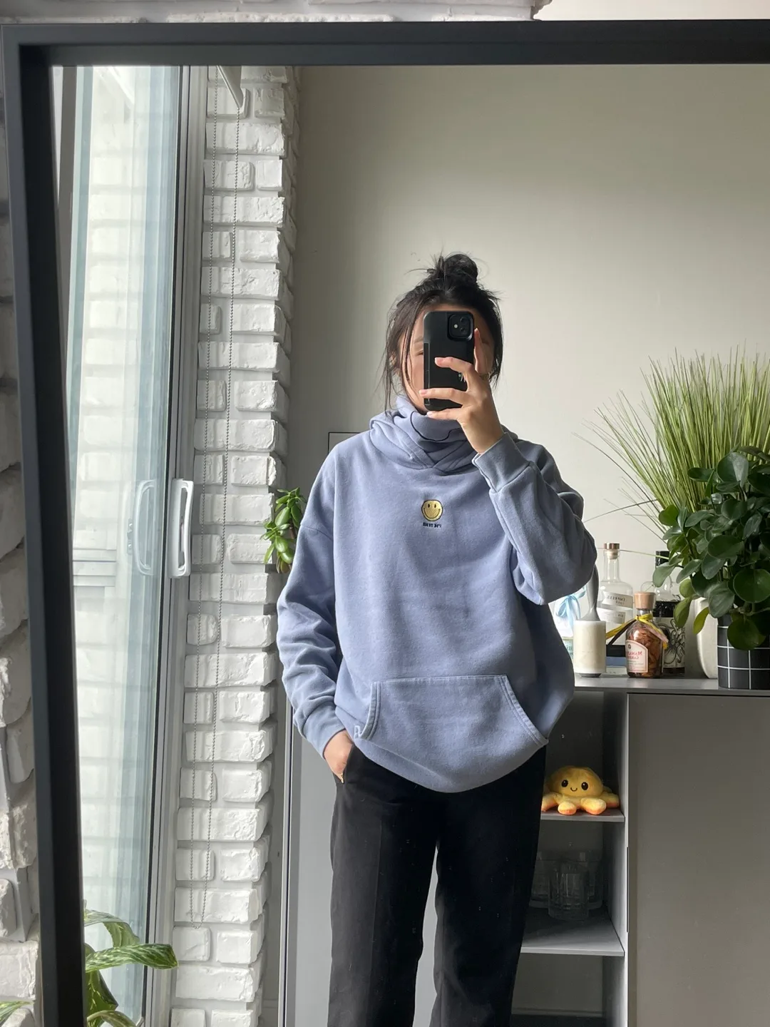 Oversized Smiley Face Hoodie 💚 thumbnail