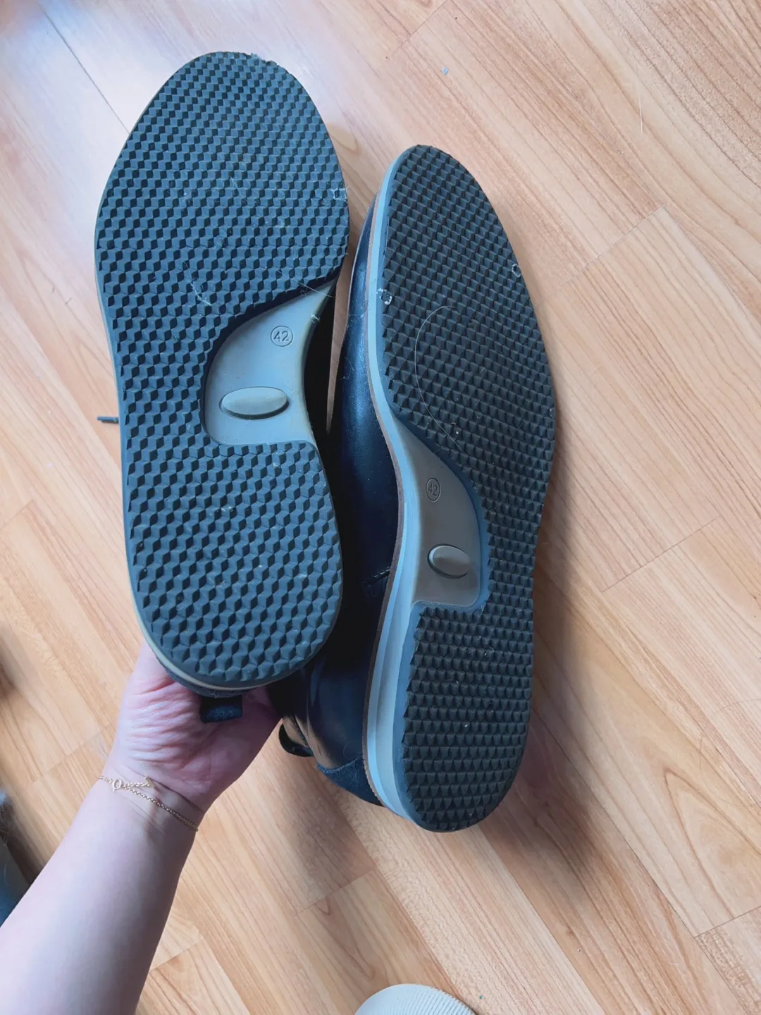 Men's Black Leather Ankle Boots Size 42 image indicator(3)