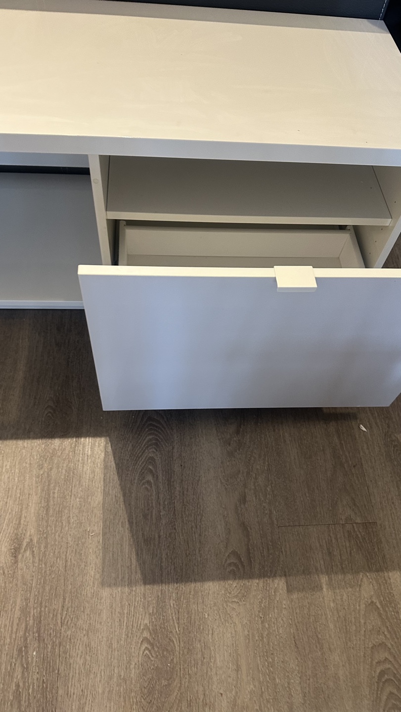 White Modern TV Stand/Media Console - photo 5