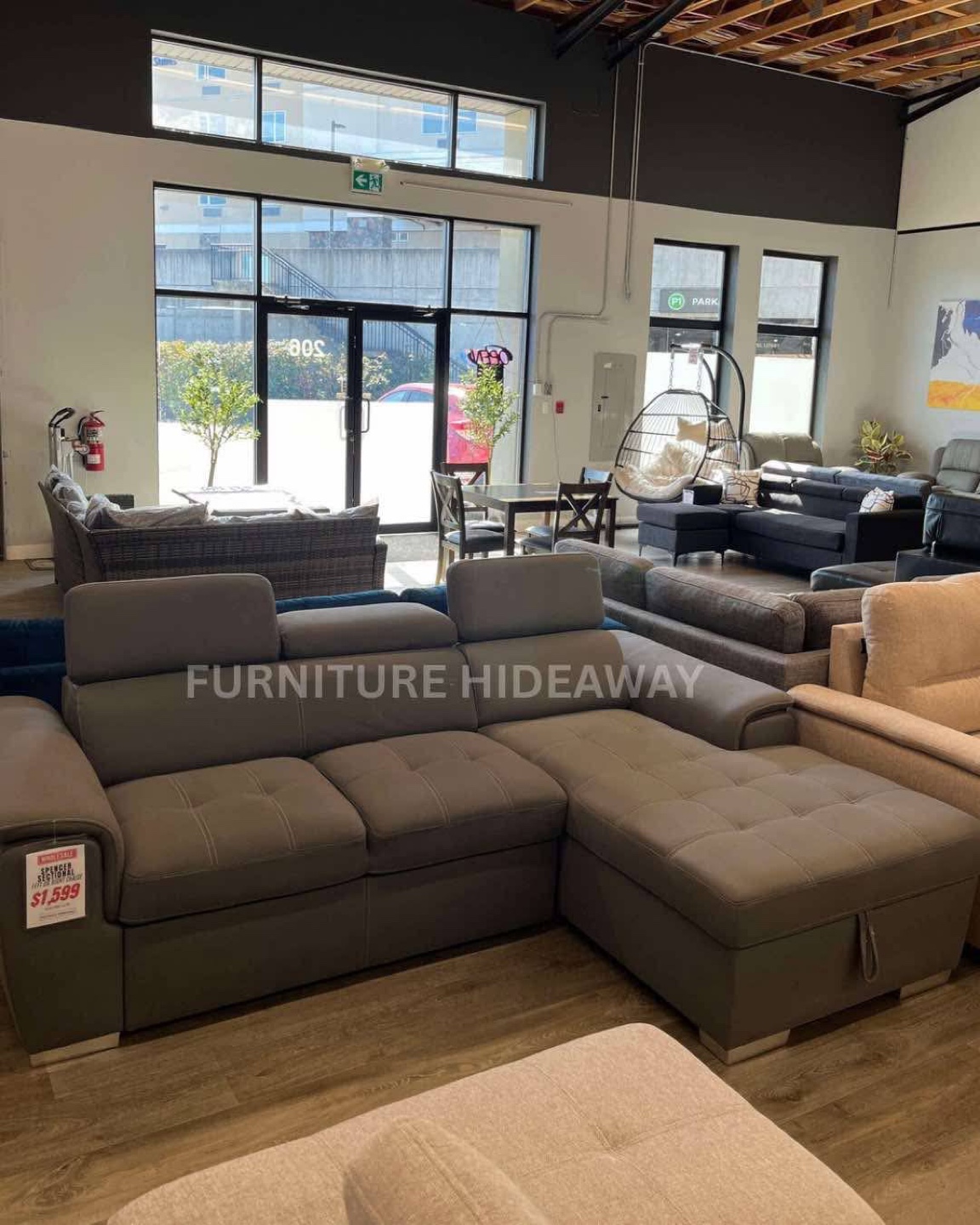 Sectionals, Sleepers and more - On sale now! - photo 4