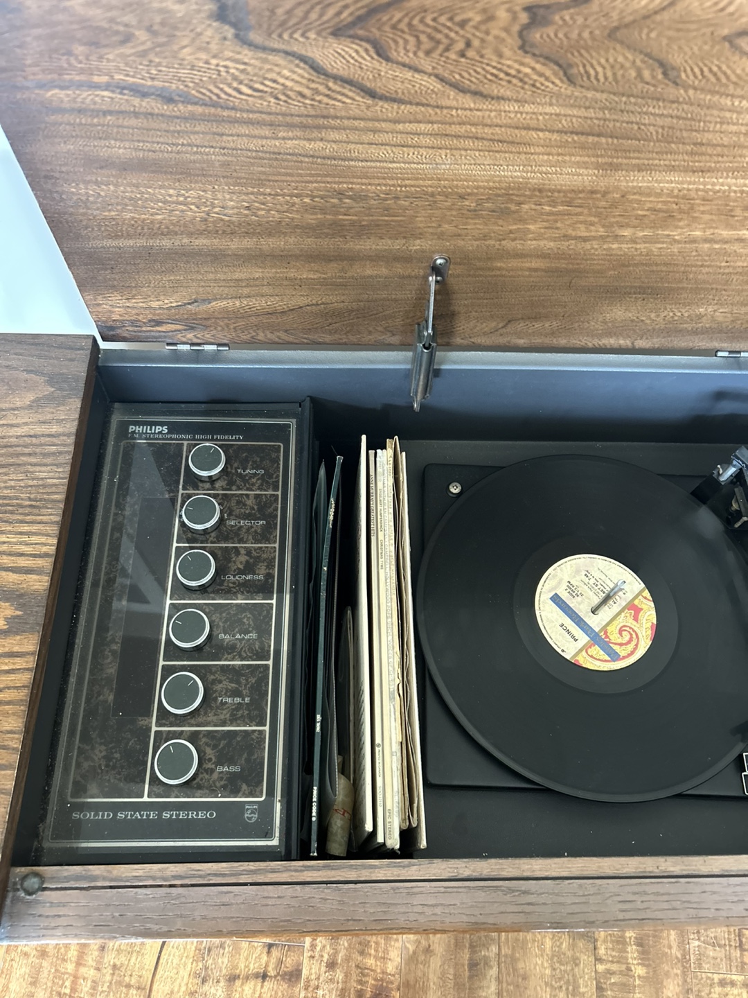Vintage Philips Stereo Console - photo 3