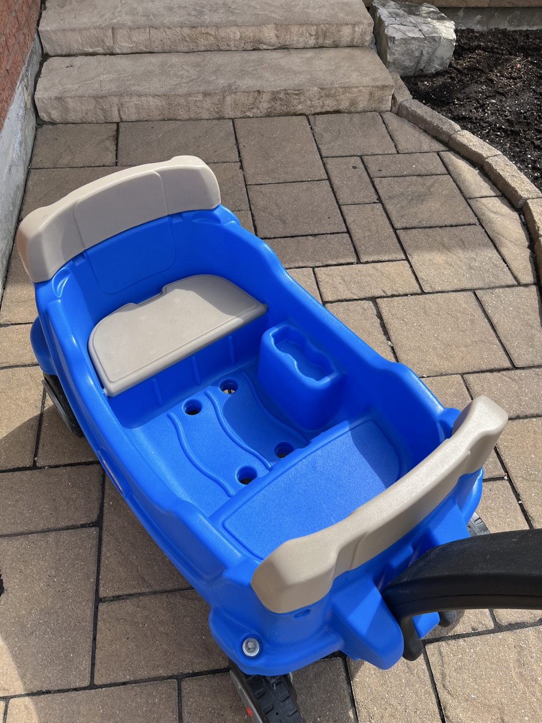 “Little Tykes”Large Utility Wagon - photo 2