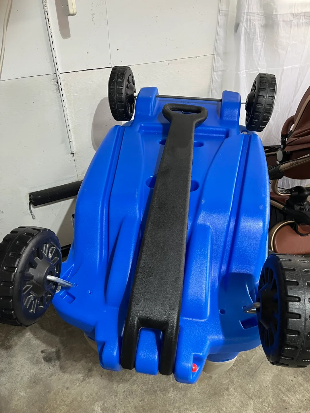 “Little Tykes”Large Utility Wagon image indicator(4)