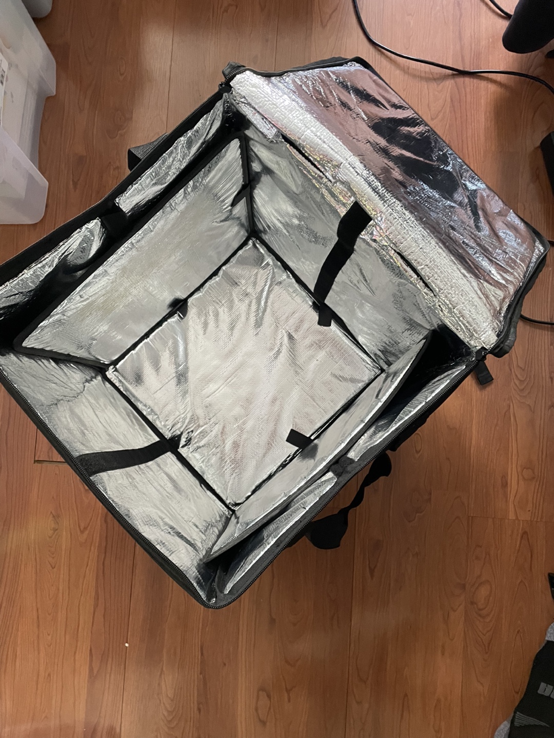 Insulated Food Delivery Backpack - photo 5