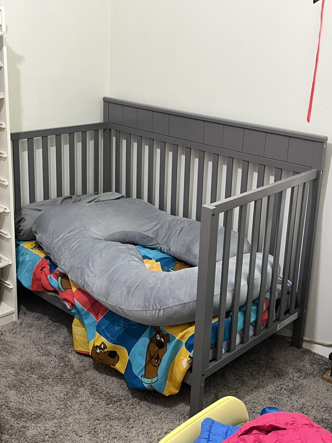 Logan 4 in 1 convertible crib